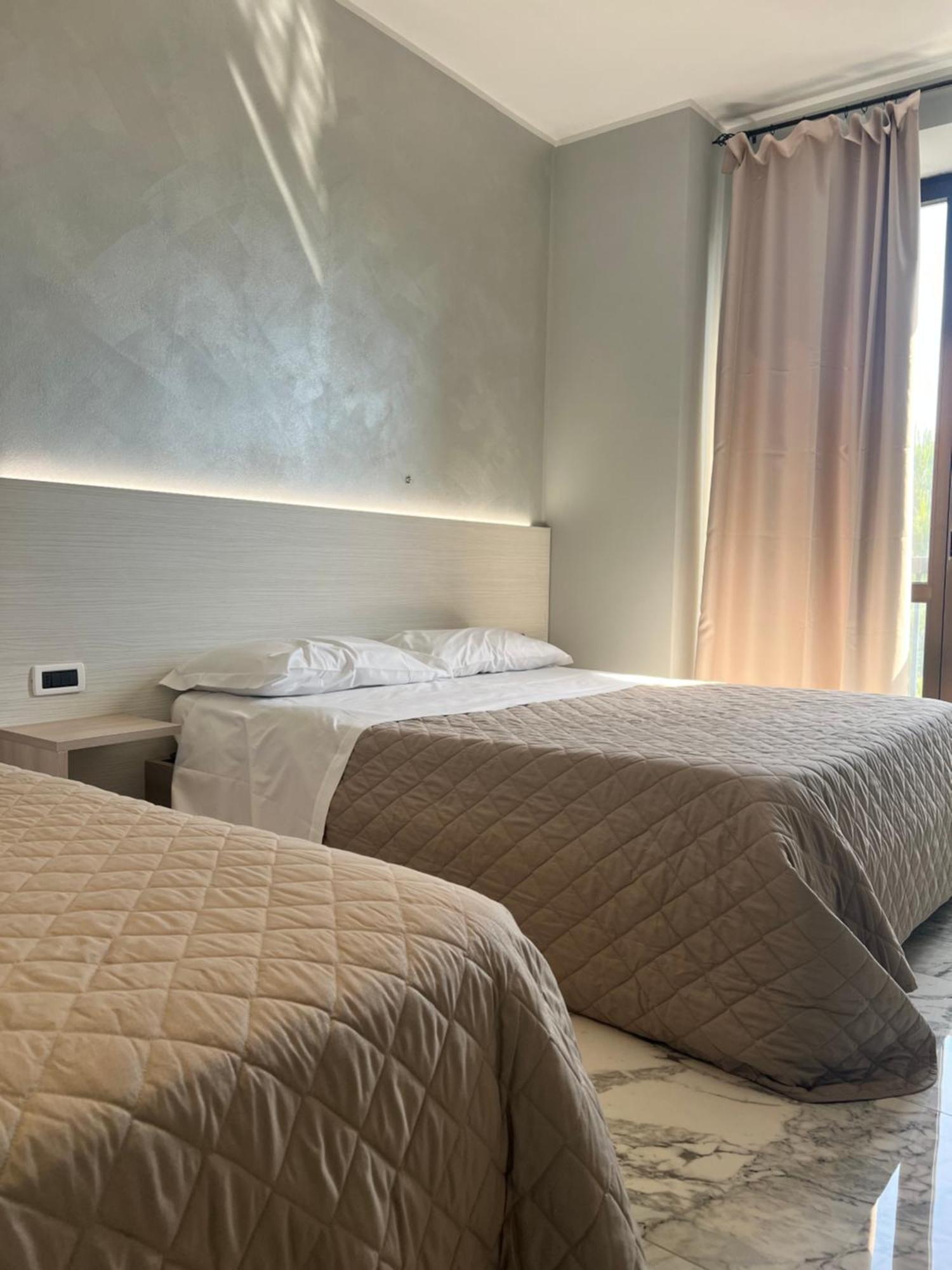 Il Grifo Hotel E Bisteccheria Toscana Montepulciano Stazione 외부 사진