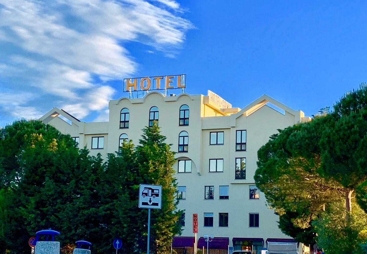 Il Grifo Hotel E Bisteccheria Toscana Montepulciano Stazione 외부 사진